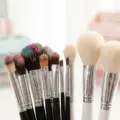 How to Clean Makeup Brushes